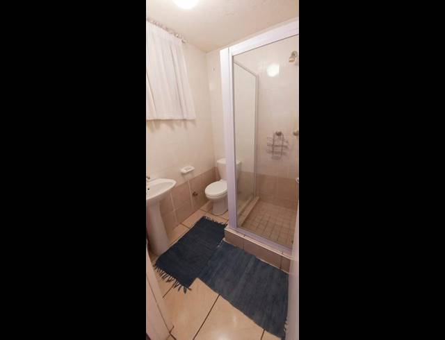 3 BEDROOM APARTMENT FOR SALE IN MARGATE BEACH